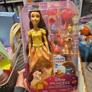 Disney Princess Belle With Bathe And Brush Dog